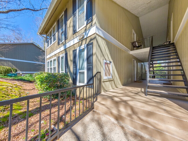 property at 5155 Roswell Rd