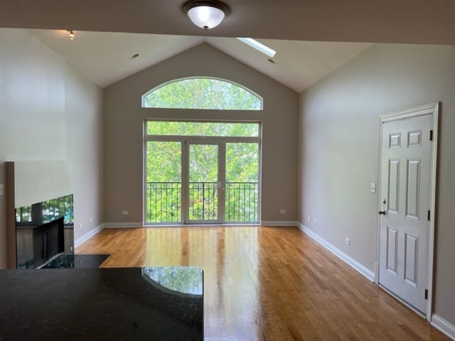2327 S Sawyer Ave, Unit 3A