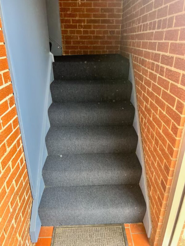 8027 S Exchange Ave in Chicago, IL - Building Photo - Building Photo