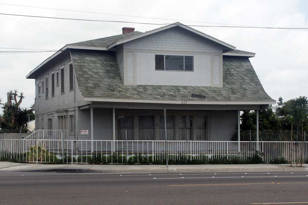 517 N Euclid St in Santa Ana, CA - Foto de edificio