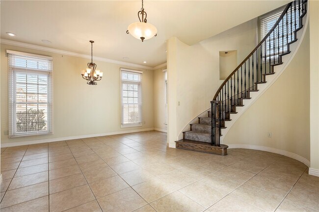 2700 S Everest Ave in Rogers, AR - Building Photo - Building Photo