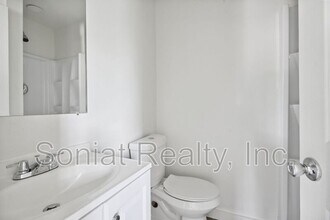 7760 N Coronet Ct in New Orleans, LA - Building Photo - Building Photo