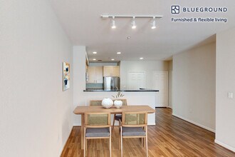 1099 Admiral Ct in San Bruno, CA - Foto de edificio - Building Photo