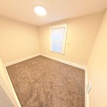 308-310-310 Crosman Terrace in Rochester, NY - Building Photo - Building Photo