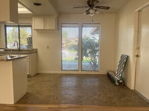 800 Andrew Dr in Yuba City, CA - Building Photo - Building Photo