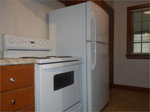 208 28th St Dr SE in Cedar Rapids, IA - Building Photo - Building Photo