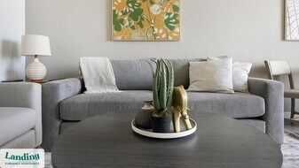 1811 E Apache Blvd in Tempe, AZ - Building Photo