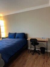 555 E William St, Unit #25 H in Ann Arbor, MI - Foto de edificio - Building Photo