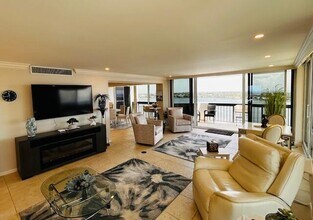 108 Lakeshore Dr in North Palm Beach, FL - Building Photo - Building Photo