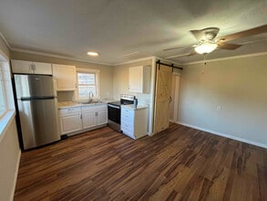 4827 Wocus Rd in Klamath Falls, OR - Building Photo - Building Photo