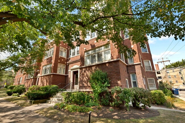 property at 1003 Washington St