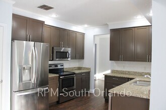 3275 Falcon Point Dr in Kissimmee, FL - Building Photo - Building Photo