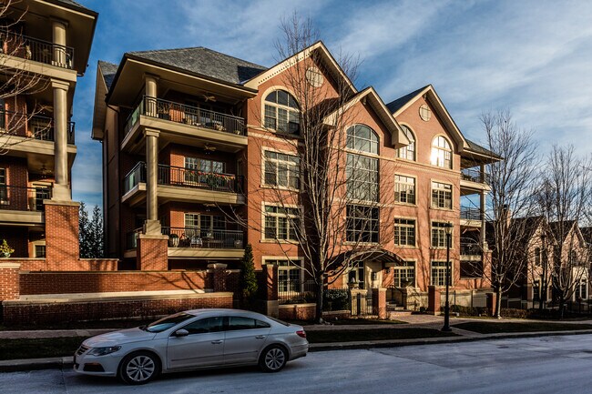 Kirkwood Park Condos South in Kansas City, MO - Building Photo - Building Photo