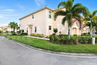 8895 Via Isola Court in Ft. Myers, FL - Building Photo - Building Photo