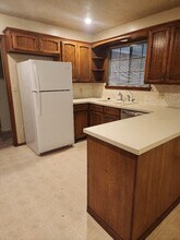 3502 Bland Ct in Enid, OK - Building Photo - Building Photo