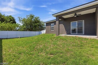 723 Ivan Ave S in Lehigh Acres, FL - Building Photo - Building Photo