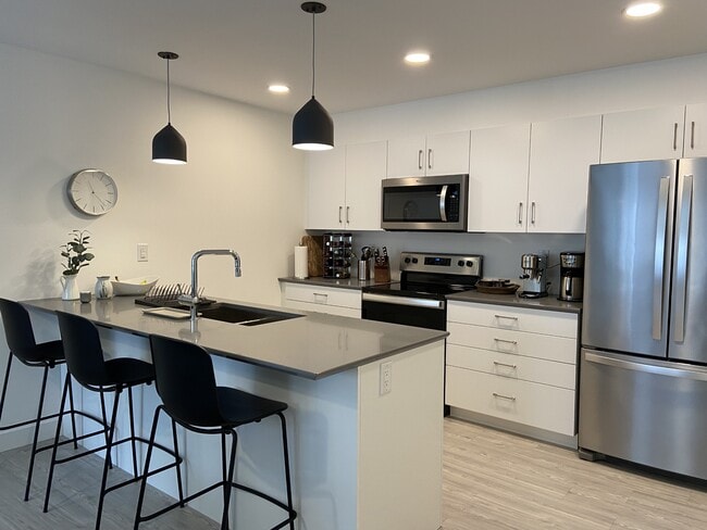 property at 254-254 Wellington Crescent