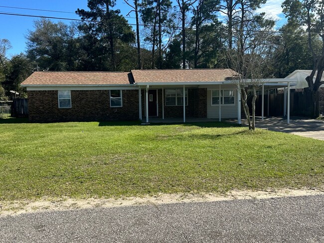 1008 Colbert Ave in Pensacola, FL - Building Photo - Building Photo