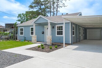 4111 Beggs St in Houston, TX - Building Photo - Building Photo