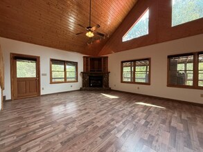 271 Postelle Rd in Copperhill, TN - Building Photo - Building Photo