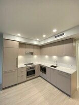 13675 107A Av in Surrey, BC - Building Photo