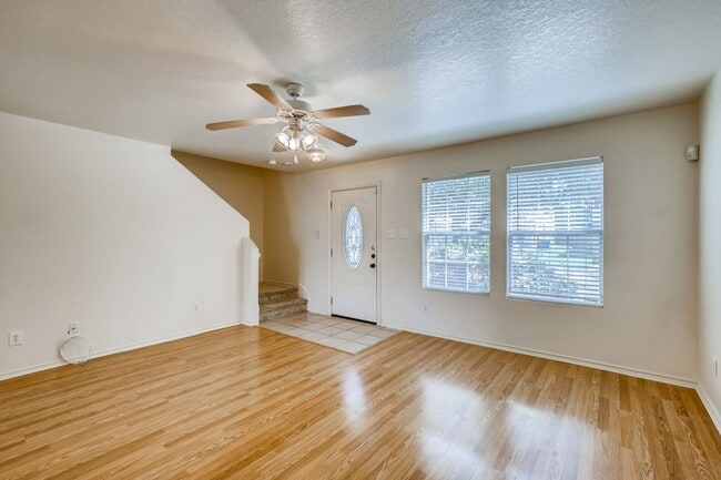 4807 Heather Pass in San Antonio, TX - Building Photo - Building Photo