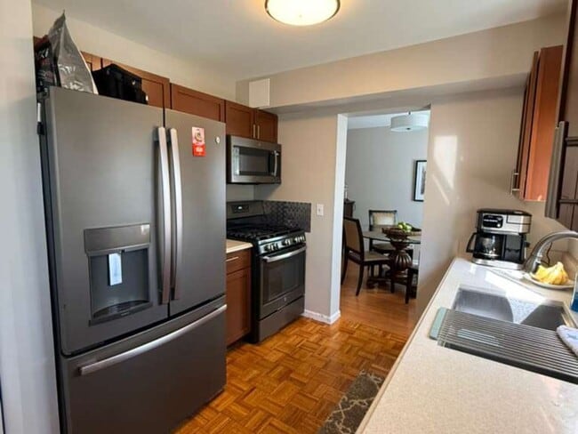 2338 Woodview Ln in Naperville, IL - Building Photo - Building Photo