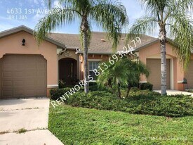 4633 1st Ave E in Palmetto, FL - Building Photo