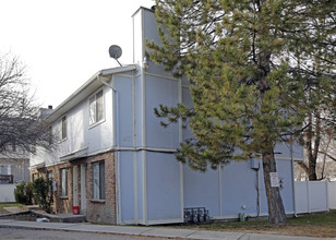 Aspen Valley Townhomes in Salt Lake City, UT - Building Photo - Building Photo