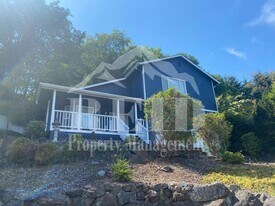 13448 Eldridge Pl NW in Silverdale, WA - Building Photo