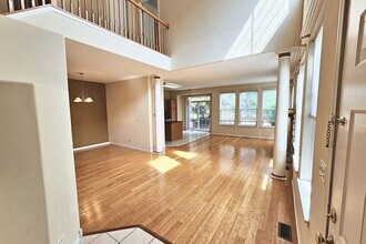 6 Clara Ct in Algonquin, IL - Building Photo - Building Photo