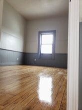 19-21-21 Hedley Ave in Central Falls, RI - Building Photo - Building Photo