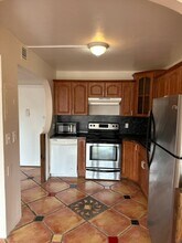 1300 NE Miami Gardens Dr in North Miami Beach, FL - Building Photo - Building Photo