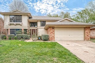 2039 Shorewood Ln in Sugar Land, TX - Building Photo