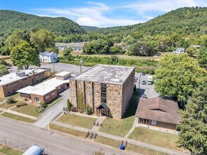 Northpoint Apartments in Harriman, TN - Building Photo - Building Photo