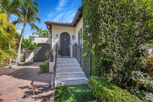 1009 Genoa St in Coral Gables, FL - Building Photo - Building Photo