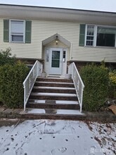 241 Monmouth Rd in Freehold Township, NJ - Building Photo - Building Photo