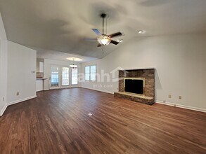 3705 Stoneridge Dr in Knoxville, TN - Foto de edificio - Building Photo