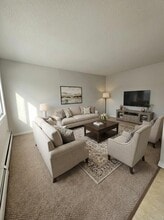 9560 163 St NW in Edmonton, AB - Building Photo - Building Photo