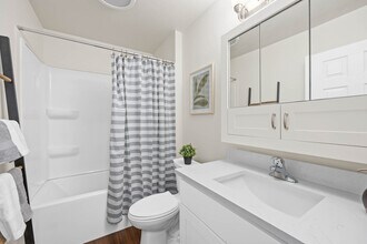 Parkview Estates in Joliet, IL - Foto de edificio - Building Photo