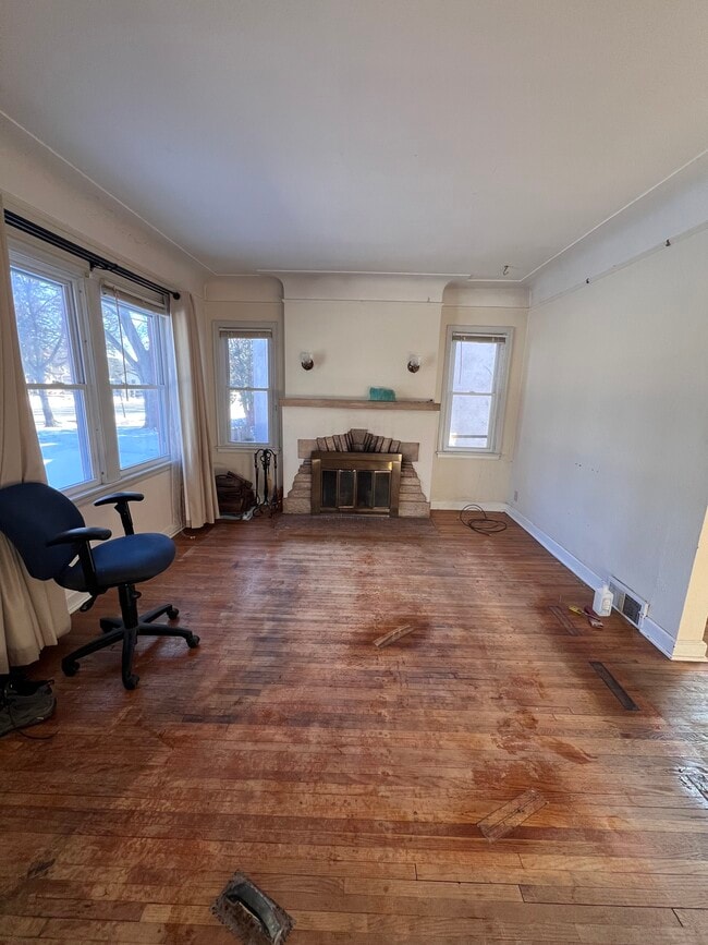 property at 4536 Park Ave