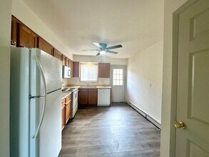 4338 N Chestnut St, Unit 1 in Colorado Springs, CO - Building Photo - Building Photo