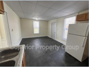 416 S Locust St in Janesville, WI - Building Photo - Building Photo