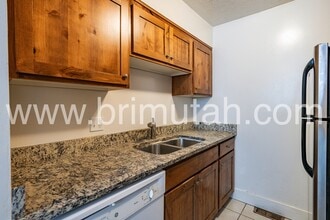 4809 S 1740 E in Holladay, UT - Building Photo - Building Photo