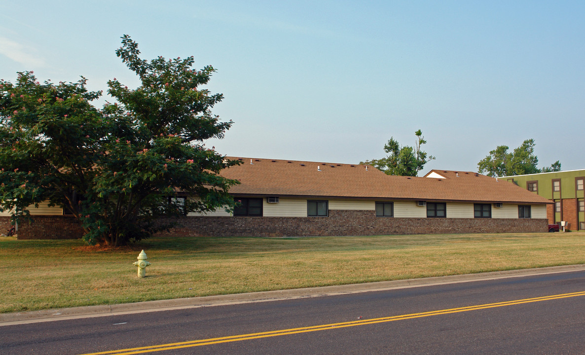 1314 Norton Rd in Springfield, MO - Building Photo