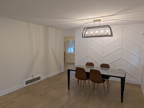 7580 Sapphire Dr in Chilliwack, BC - Building Photo - Building Photo