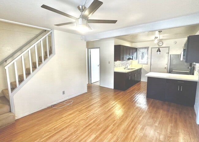 98-1386 Hinu Pl in Pearl City, HI - Building Photo - Building Photo