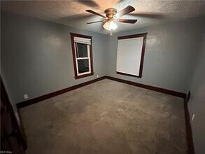 60 Grandview Ave in Struthers, OH - Building Photo - Building Photo