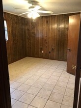 413 Mary St in Broussard, LA - Foto de edificio - Building Photo