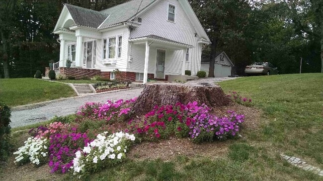 6476 Pine Rd in Thomasville, PA - Building Photo - Building Photo